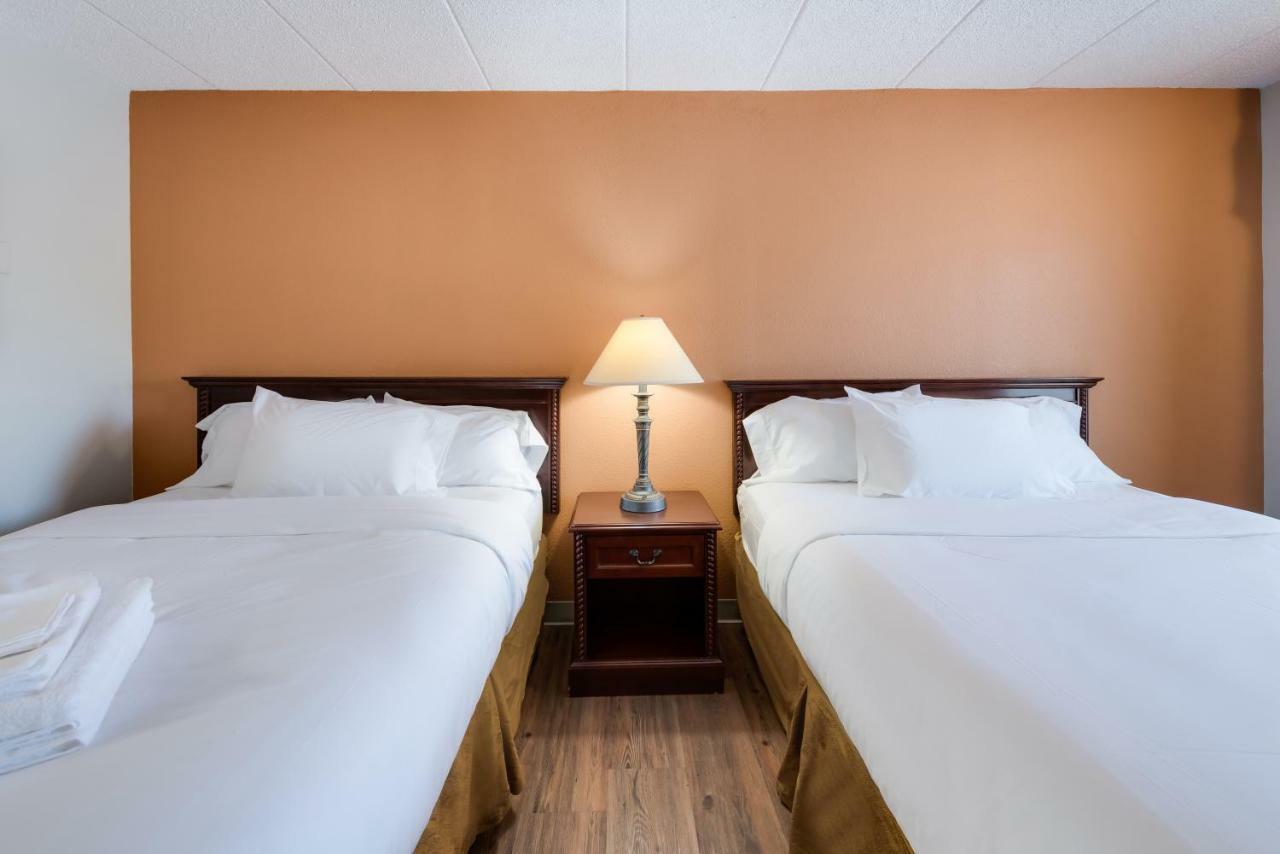 Americas Best Value Inn Columbus Esterno foto