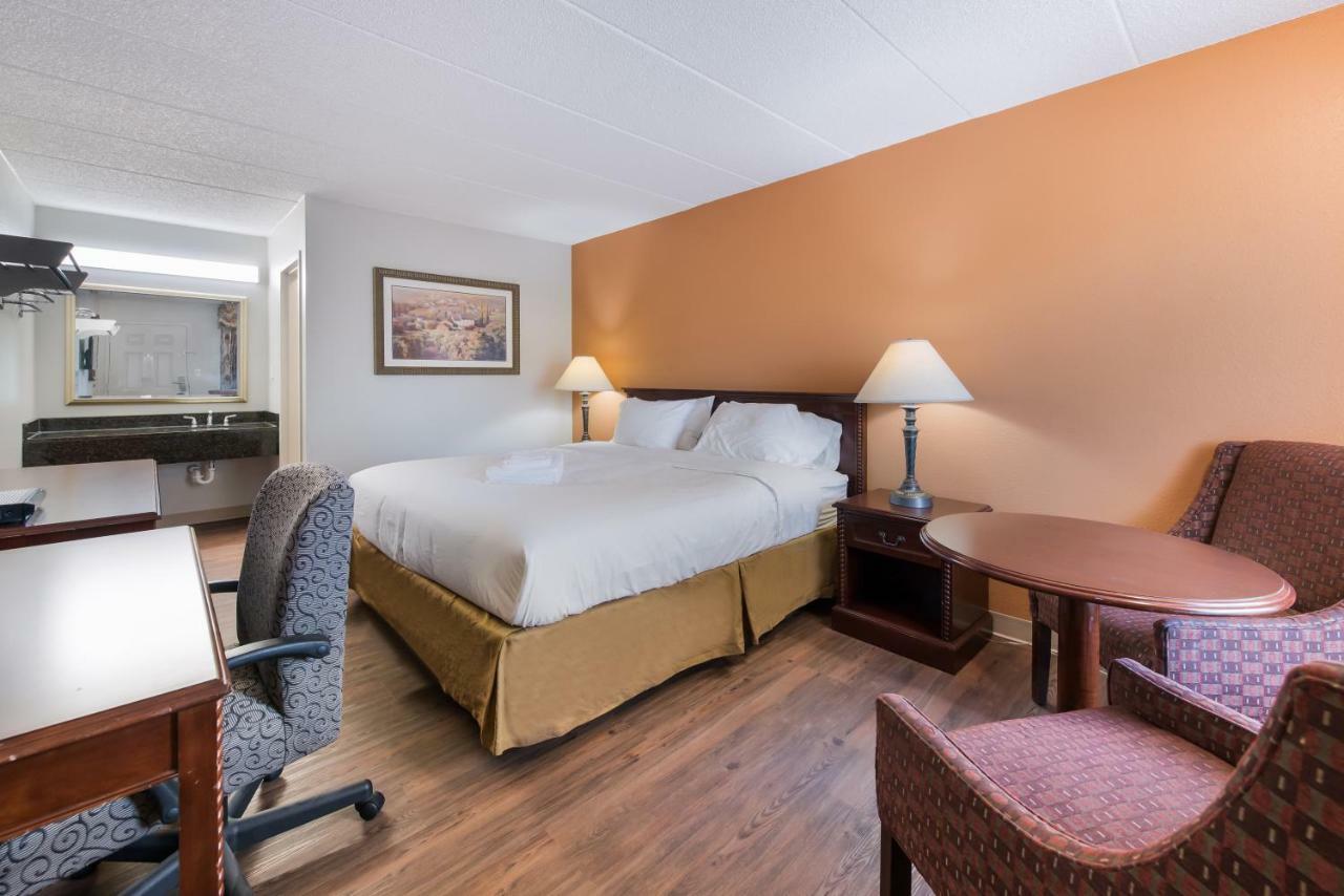 Americas Best Value Inn Columbus Esterno foto